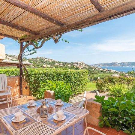 Flat La Quercia Apartment Палау Екстериор снимка